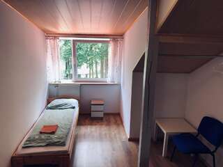 Мотели Pokoje u Macieja Legarda Двухместный номер с 1 кроватью или 2 отдельными кроватями, общая ванная комната-1